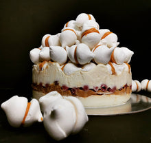 Cargar imagen en el visor de la galería, Mousse Cake Frambuesas a la crema
