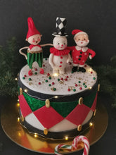 Cargar imagen en el visor de la galería, Torta Navidad Vintage
