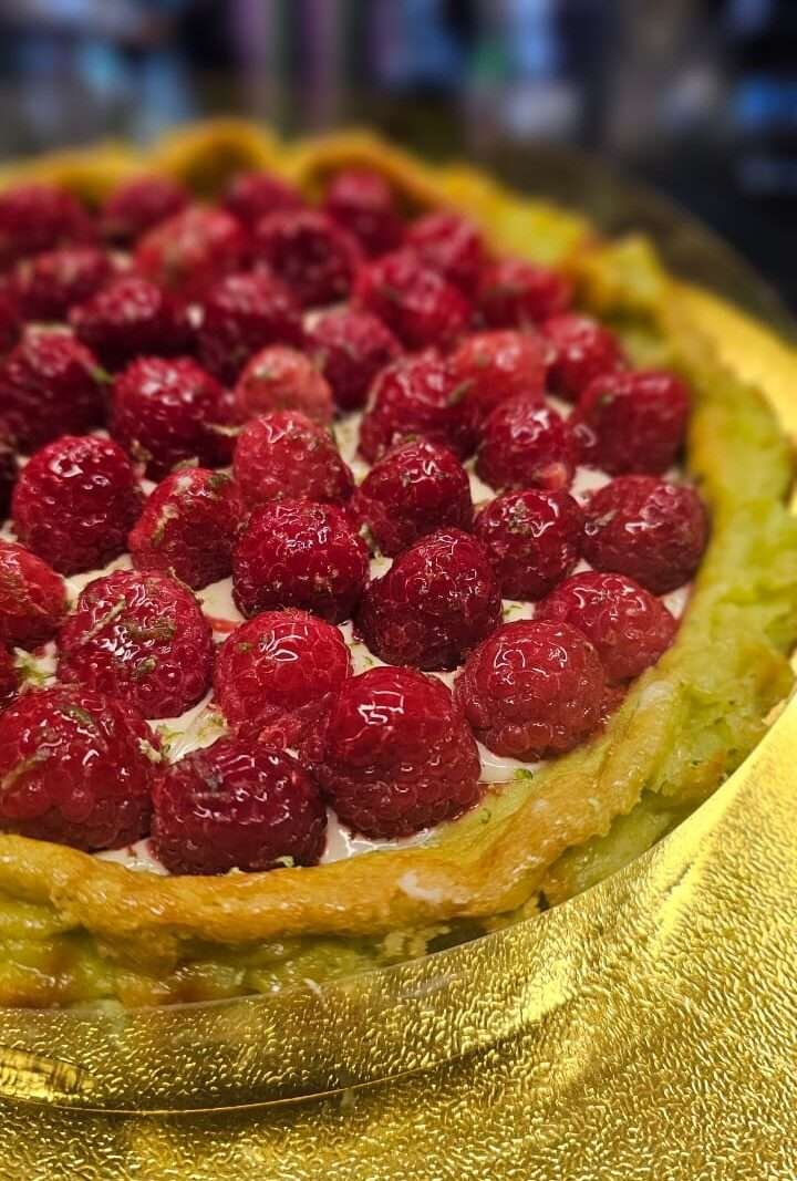 Cheesecake de Pistacho con frambuesas