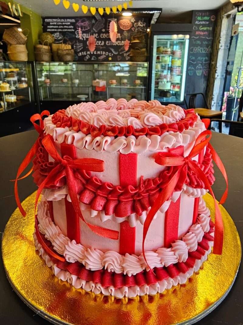 Torta Vintage Love
